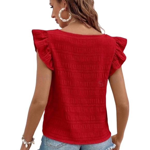 2/30 NWT Red Ruffle Trim, Bubble Textured Top with Squared Neck. Size XL - Picture 12 of 14